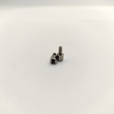 Гексагональные стойки M2-M12 Латунь Нержавеющая сталь Пользовательская длина Крепление печатных плат