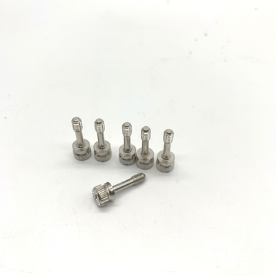 Винты машины нержавеющей стали паза Knurling, M4 плененный винт A4-80