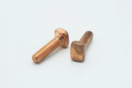 Квадратная головка t сформировала вес 17.59g стали C1022 винта M8x30mm материальный