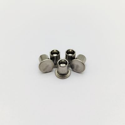 Маленькие полутрубчатые ниты высокой прочности из нержавеющей стали - от M2 до M6 - для медицинских изделий и инструментов